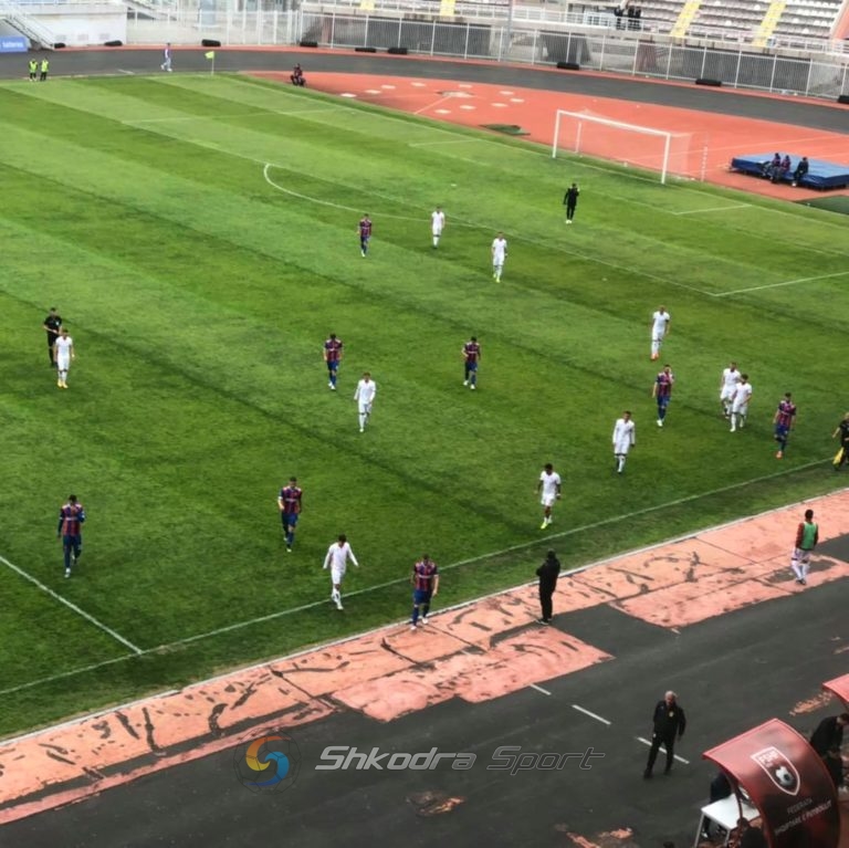 Vllaznia dhe Partizanin ndajnë pikët. Shkodranët edhe kreun me Teutën