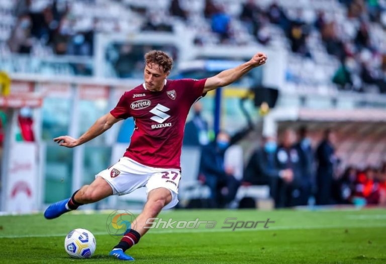 Vojvoda vlerëson trajnerin e ri: Nuk ka rëndësi ku luaj