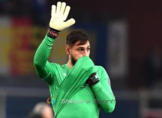 Ish-lojtari i Milan kritika Donarumës për rinovimin: Ai puth fanellën, e urrej këtë