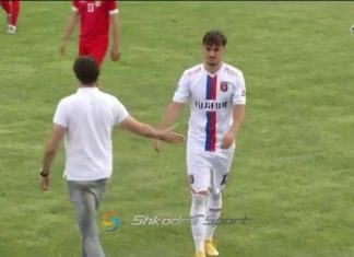 Mbyllet pjesa e parë, Vllaznia udhëheq 1-0 në Ballsh