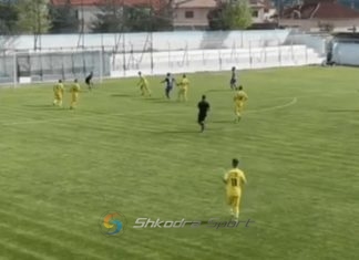VIDEO/ Komedi në Kategorinë e Dytë, shikoni autogolin qesharak të futbollistit