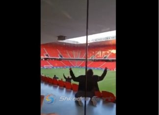 Video emocionuese/ Matko Djarmati bie në gjunjë në momentin e golit të Vllaznisë