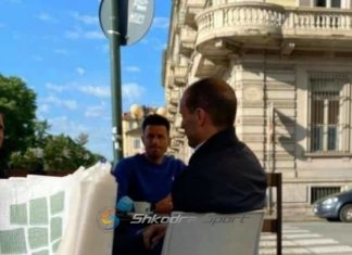 Në Itali zbulojnë trajnerin e ri të Juventusit, paparacët e kapin ‘mat’ me zv.drejtorin bardhezi