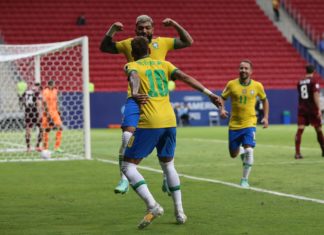 Brazil rekordesh me 3 gola, Neymar barazon Pele, Venezuela në tapet