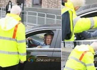 “Nuk mund të parkosh këtu”, as një legjendë si Ferguson nuk ka privilegje