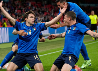 Rekord i ri pas 82 vitesh dhe kualifikim në çerekfinale, Italia e Mancinit nuk ndalet