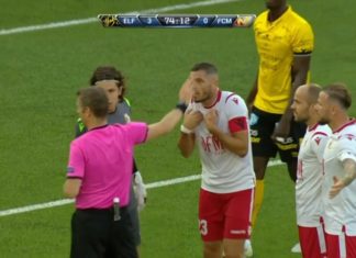 Masakroi Vllazninë, gjyqtari rus vazhdon bëmat në Europë me 3 të kuq për 10 minuta