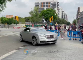 “Ti je fajtori për largimin e Mesit”, tifozët e Barcelonës shfryjnë ndaj Grizmanit