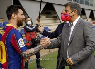 Firma çështje orësh, Mesi në fushë kundër CR7-ës