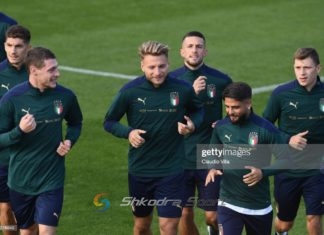 Italia zbret në fushë për rekord, “axurrët” e Mançinit gati të hyjnë në histori mbrëmjen e sotme