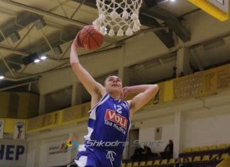 Një shtatëlart malazez firmos me Vllazninë