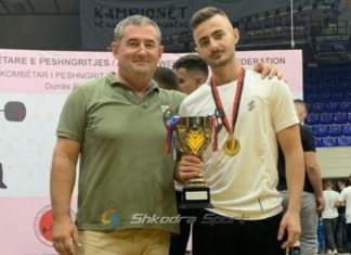 Peshëngritësi shkodran Saimir Lagja pjesmarrës në një turne në Bosnjë