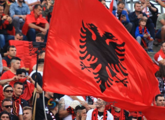 Formacionet zyrtare: Reja lë në stol Manaj