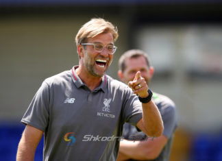 Salah realizoi 100 gola në Premier Ligë, Klop sulmon rivalët: Një cirk!