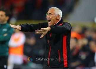 Nga Grezda te Kamberi e Xhaka, përplasjet e Edi Rejës me lojtarët e Kombëtares