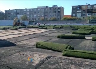 Sot përfundon procesi i heqjes së tapetit të vjetër në fushën ‘Reshit Rusi’