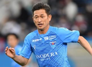 Mosha është vetëm një numër, futbollisti më i vjetër në botë transferohet në një tjetër skuadër japoneze