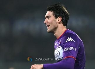 Ofensivë e Arsenalit për Vlahoviç, por kërkesa e çmendur e lojtarit frenon gjithçka