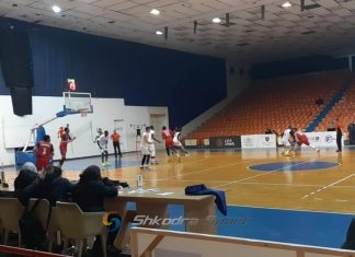 Vllaznia rikthehet tek fitorja në kampionat. Mund Partizanin
