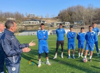 ‘Plas’ te Kukësi, lojtarët bojkotojnë stërvitjen para Tiranës