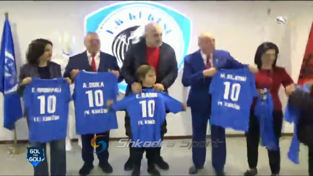 vlcsnap-2022-04-23-19h28m08s024