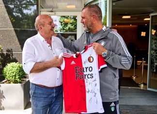 ‘Duke u takuar me një mik të vjetër’, nis eksperienca e Feyenoord në Tiranë