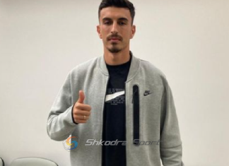 E dëshironte edhe Vllaznia, mesfushori i njohur kryen vizitat mjekësore te klubi polak