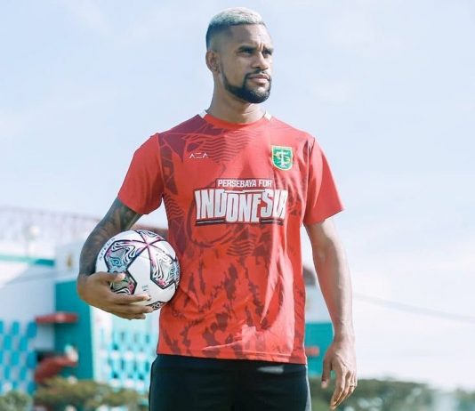 Ish- sulmuesi i Vllaznisë prezantohet te skuadra e tij e re në Indonezi