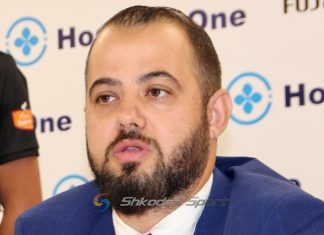 Presidenti Xhaferi premton premio në rast kualifikimi për në turin e tretë