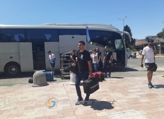 Universitatea Craiova mbërrin në Shkodër. Pasdite stërvitje në ‘Loro Boriçi’