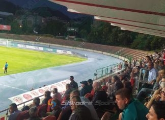 Atmosfera që do t’i mungojë Superiores, në Korçë u mbush tribuna për një miqësore