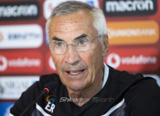 Reja: Nuk mendoj për të ardhmen, por vetëm për ndeshjen me Islandën