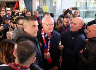 ‘Mbreti Klaudio u kthye’, Ranieri prezantohet në klubin ku u bë i famshëm