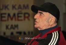 VIDEO/ Trajneri Zef Gjoni thirrje gjithë boksierëve shqiptarë në botë: Ejani dhe përfaqësoni kombëtaren kuq e zi!