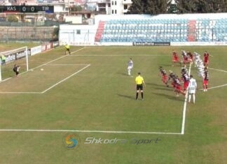 LIVE KASTRIOTI-TIRANA/ Sali bëhet hero, Hasani gabon nga pika e bardhë e penalltisë