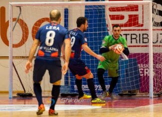 Në prag të gjysmëfinaleve nga Vllaznia largohet Fatjon Kiri dhe 4 lojtarë të tjerë. Vjen Arsen Hajdari