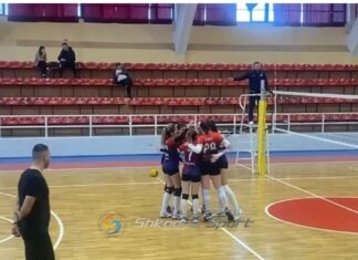 VOLEJBOLL/ Vllaznia e femrave merr një fitore të pastër ndaj Teutës