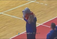 Sërish incident në basketboll, drejtoresha e Tiranës ia hedh fanellën mbi kokë arbitrit pas humbjes ndaj Besëlidhjes