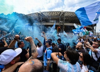 Morën titullin e tretë në histori, Napoli do të përfitojë dhjetëra miliona euro