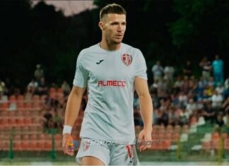 LIVE/,Vetëm 3 minuta në kryeqytet, shkodrani tund rrjetën e bardhebluve