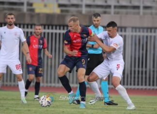 Emocione deri në sekondën e fundit në Shkodër, Partizani rrëmben një pikë me 10 lojtarë përballë Vllaznisë