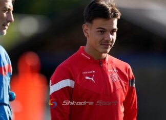 Lojtari shqiptar befason Zvicrën, refuzon ftesën e Kombëtares helvete