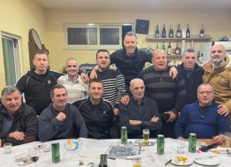 Ish- kampionët e boksit shkodran festojnë 77 vjetorin e trajnerit të tyre, Zef Gjoni