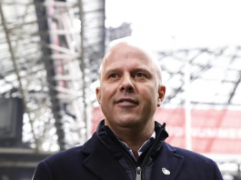 Slot mund të shkarkohet, një legjendë e klubit mund të bëhet trajner i përkohshëm i Liverpoolit