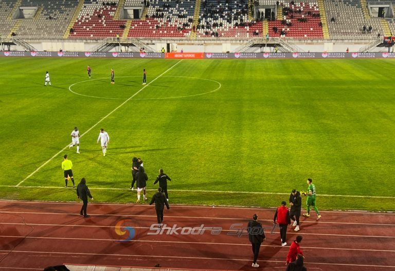 LIVE VLLAZNIA-SKENDERBEU/ Nasr nuk gabon me portën bosh, Skëndërbeu përsëri në avantazh