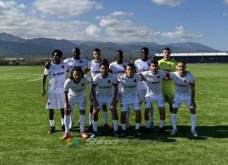 Vllaznia ‘B’ e nis si pretendente kampionatin. Mund 7-0 Klosin në ndeshjen e parë