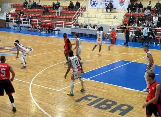 VIDEO/ Vllaznia e basketbollit të meshkujve e nis me fitore kampionatin. Mund 99-70 Elbasanin
