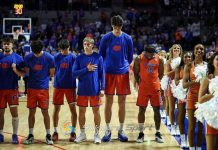 Adoleshenti më i gjatë në botë thyen rekord në basketbollin amerikan