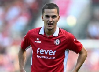 Sylvinho i ka ‘harruar’ ekzistencën, Anis Mehmeti sinjale trajnerit