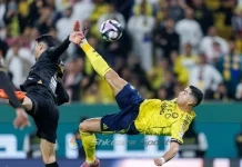 Cristiano Ronaldo ‘nuk është normal’, shënon me rroveshatë si në kohët e vjetra (video)